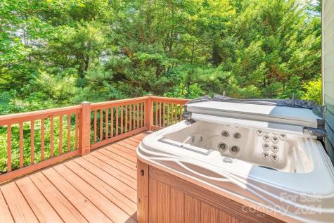 758 Glenn Bridge Road Arden NC 28704