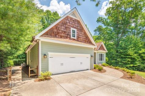 758 Glenn Bridge Road Arden NC 28704