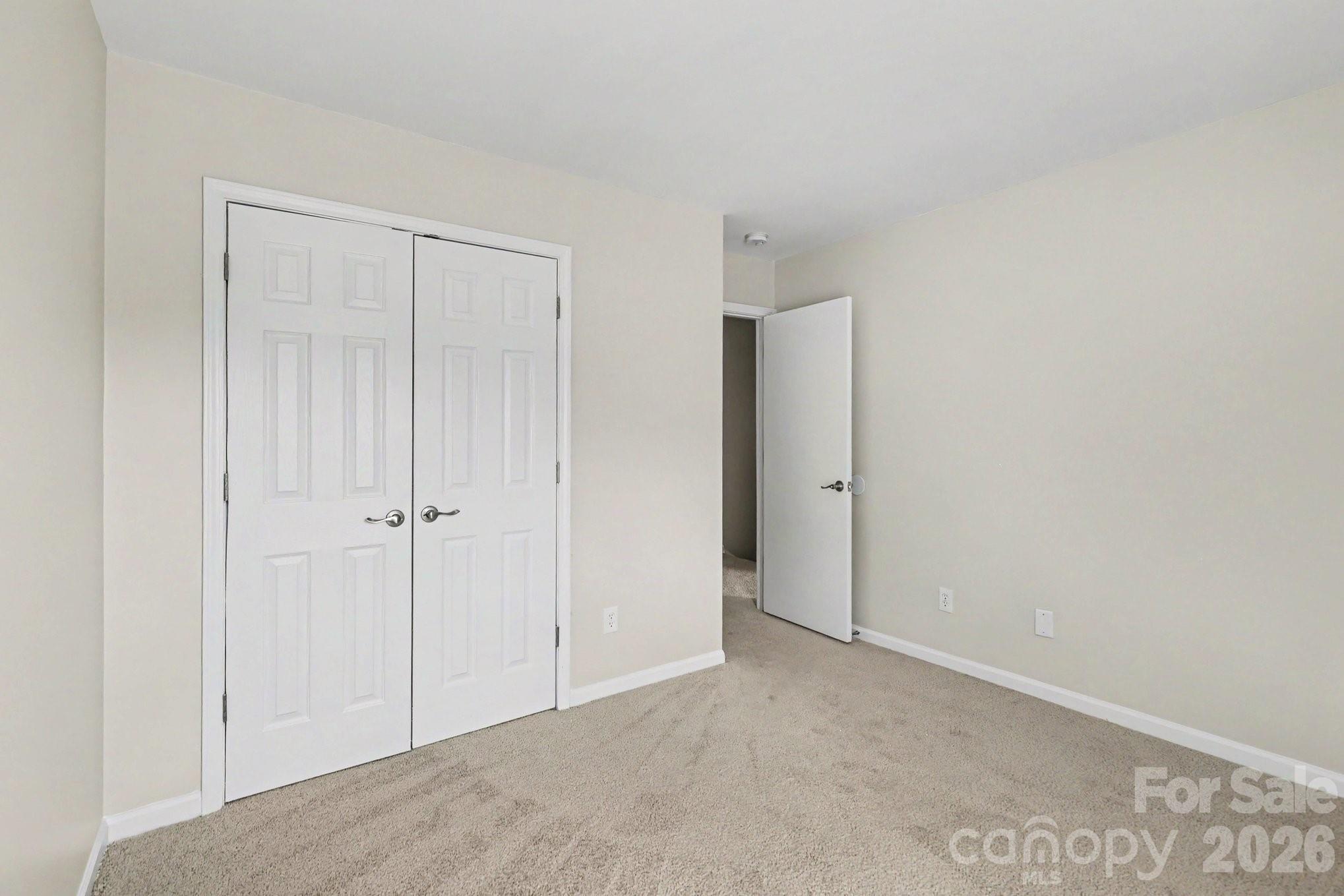 6325 Linda Vista Lane Charlotte NC 28216