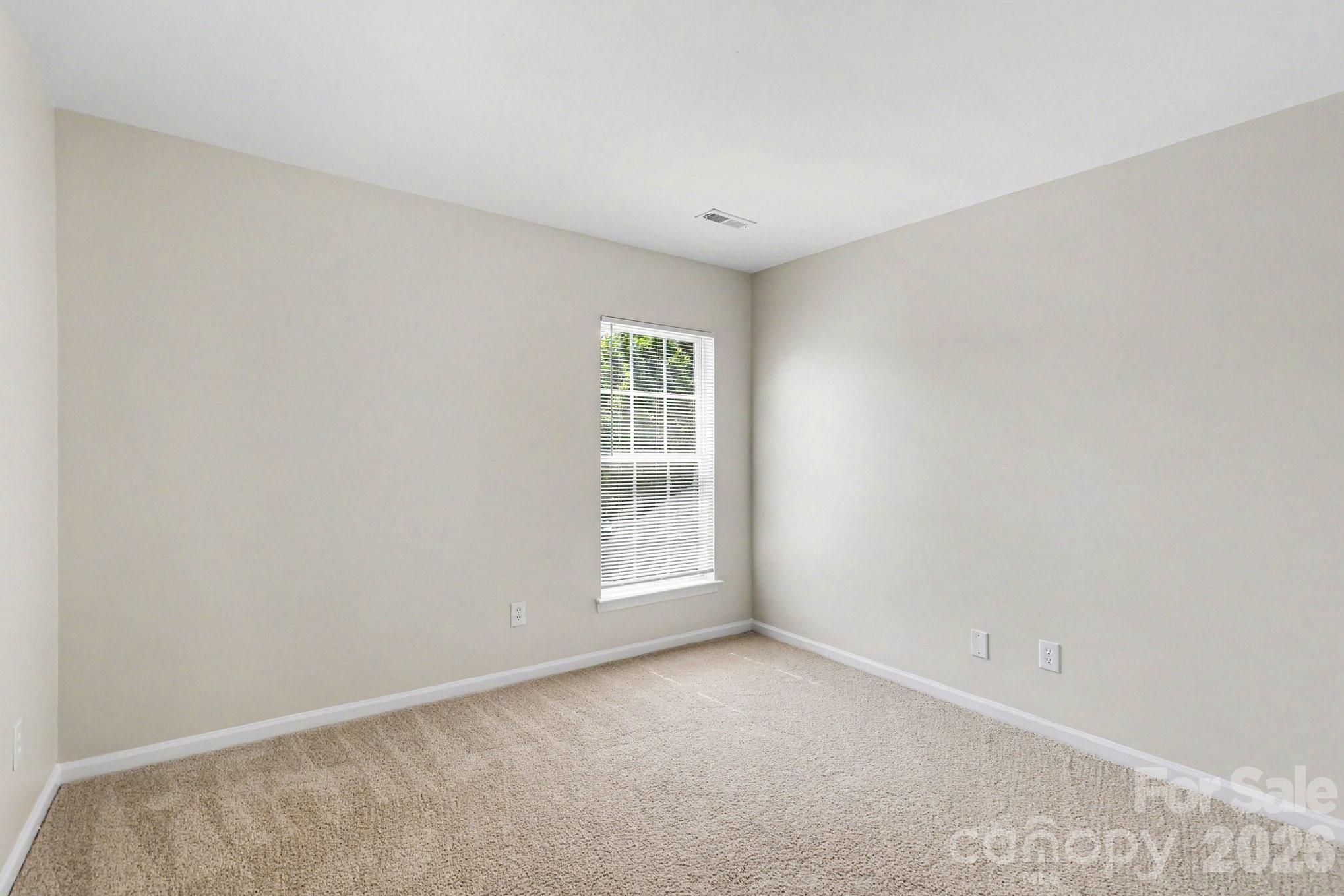 6325 Linda Vista Lane Charlotte NC 28216