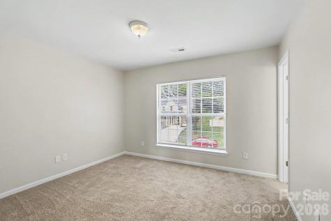 6325 Linda Vista Lane Charlotte NC 28216