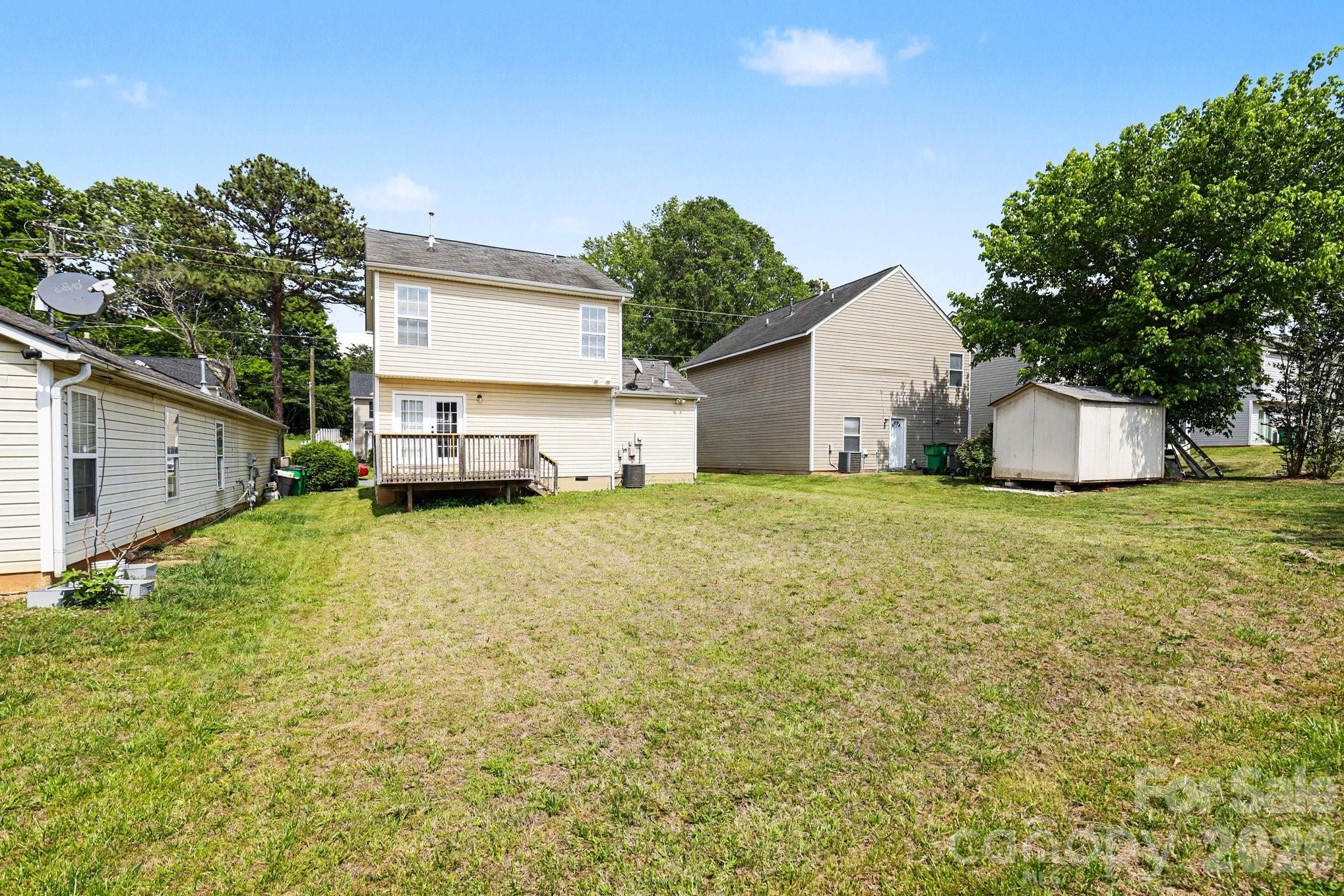 6325 Linda Vista Lane Charlotte NC 28216