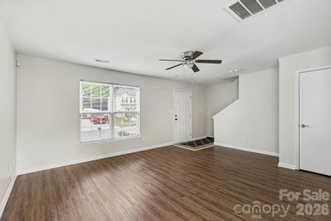 6325 Linda Vista Lane Charlotte NC 28216