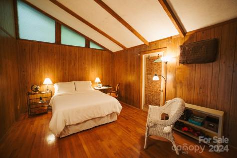 160 Laurel Road Arden NC 28704