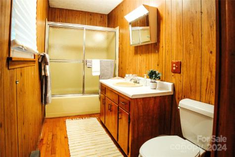 160 Laurel Road Arden NC 28704