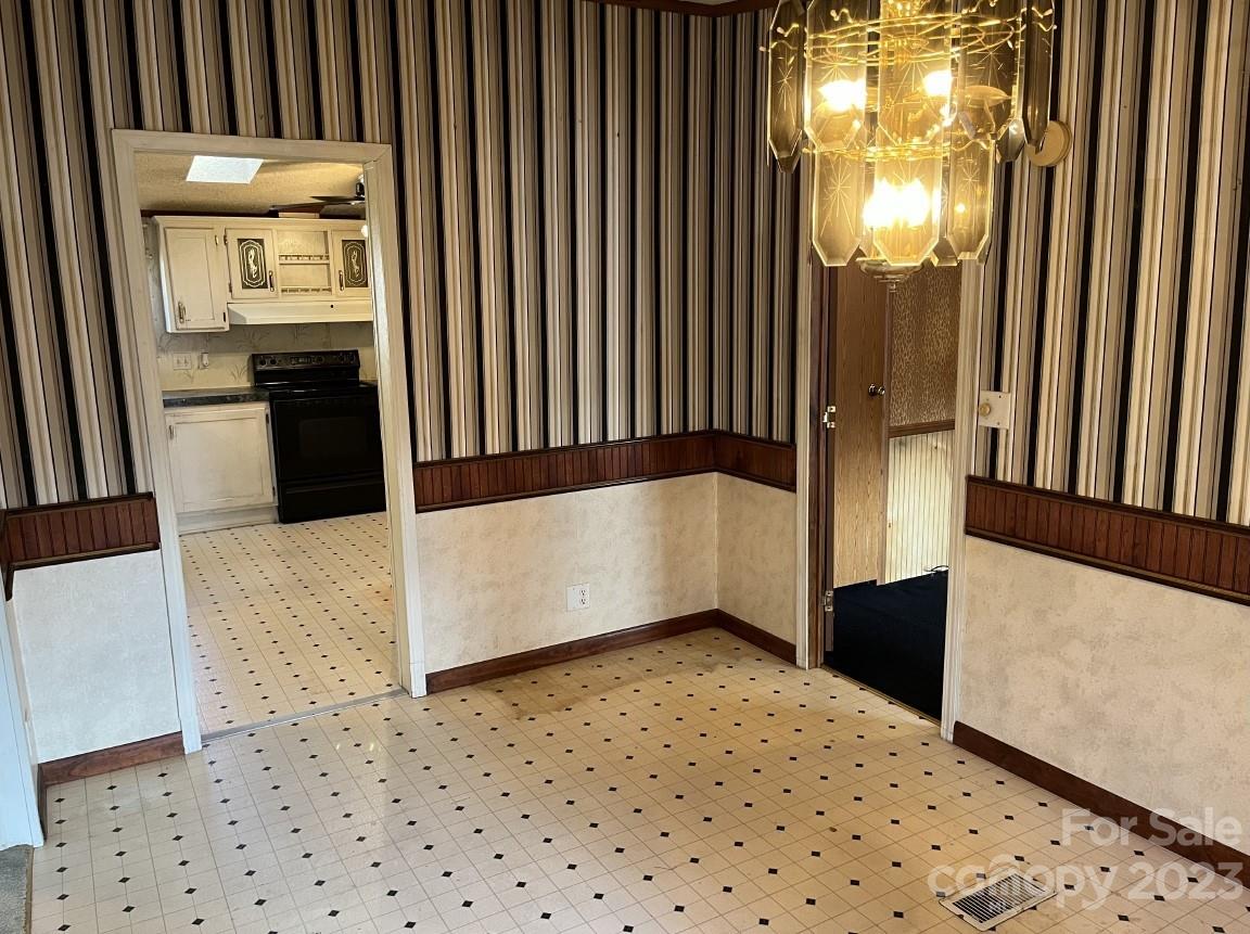 60 Shadowwood Drive Taylorsville NC 28681