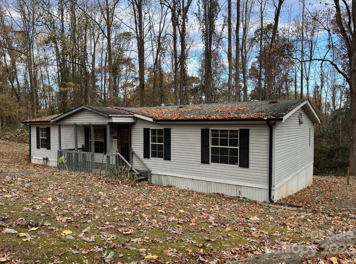60 Shadowwood Drive Taylorsville NC 28681