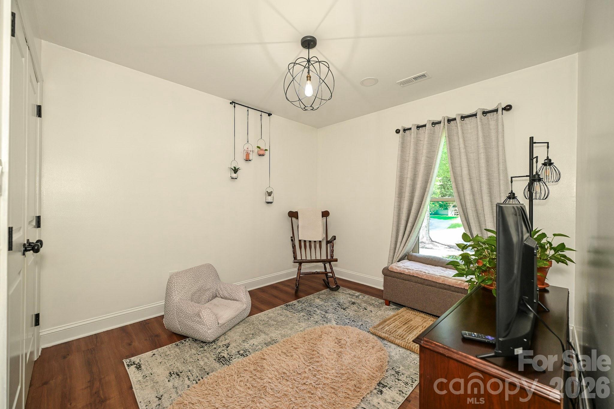 8831 Gamesford Drive Charlotte NC 28277