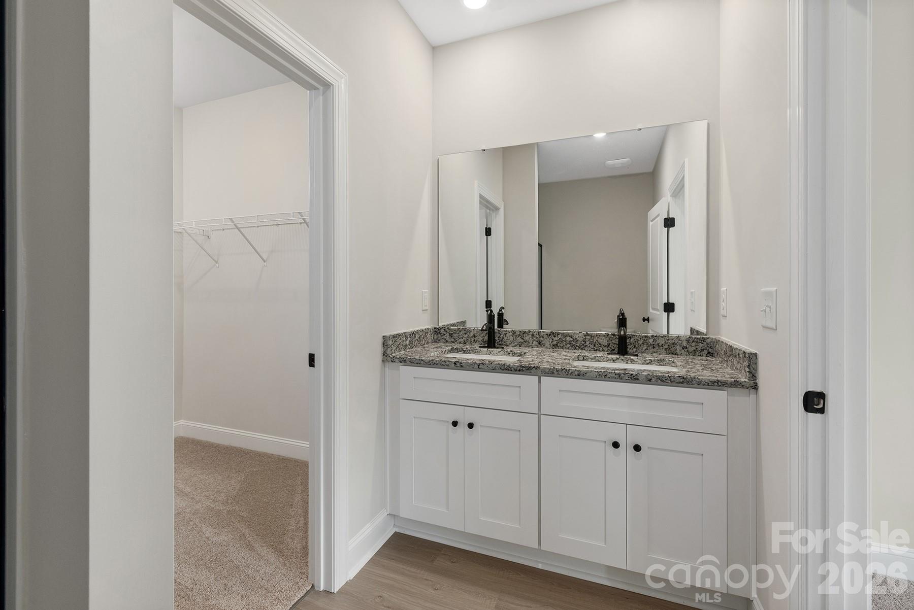 6512 Fairford Drive Charlotte NC 28215