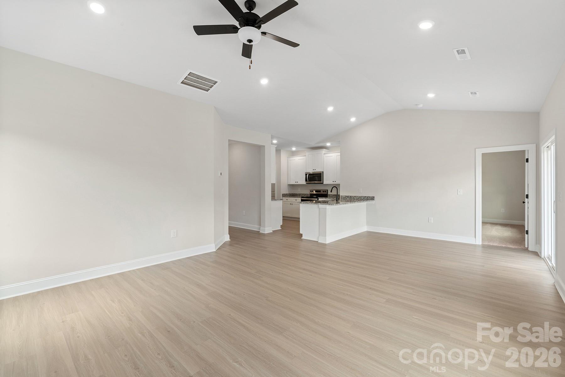 6512 Fairford Drive Charlotte NC 28215