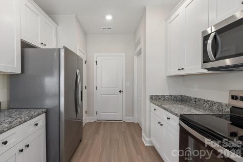 6512 Fairford Drive Charlotte NC 28215