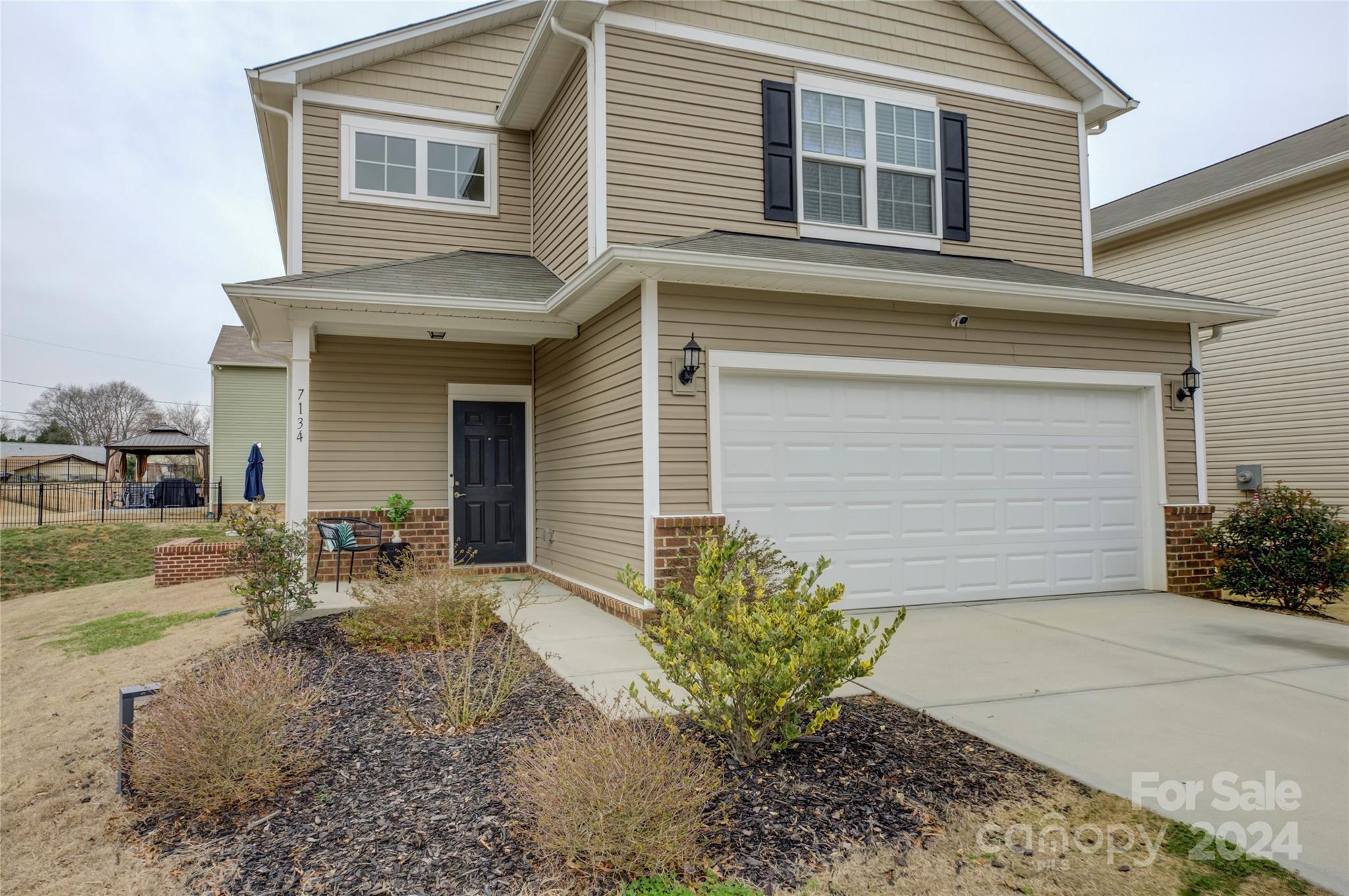 7134 Thornrose Drive Charlotte NC 28210