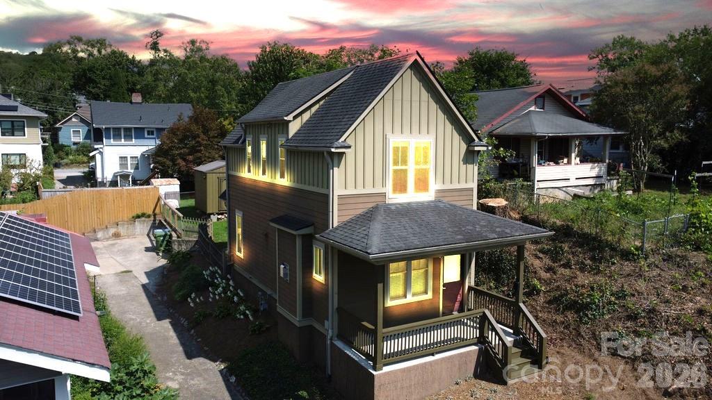 26 Mount Clare Avenue Asheville NC 28801