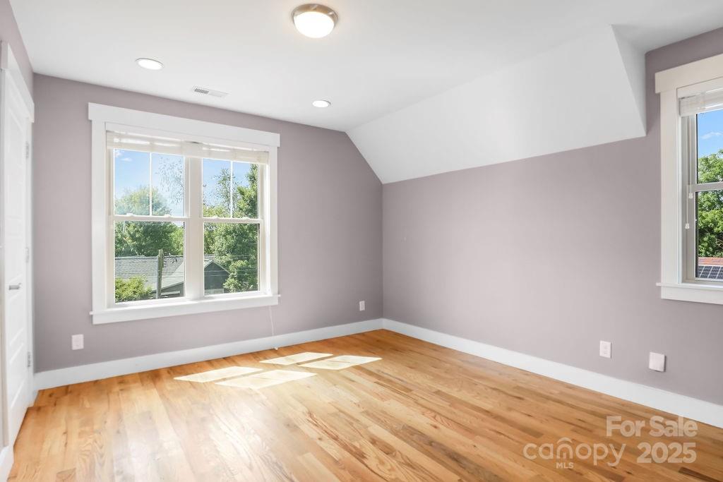 26 Mount Clare Avenue Asheville NC 28801