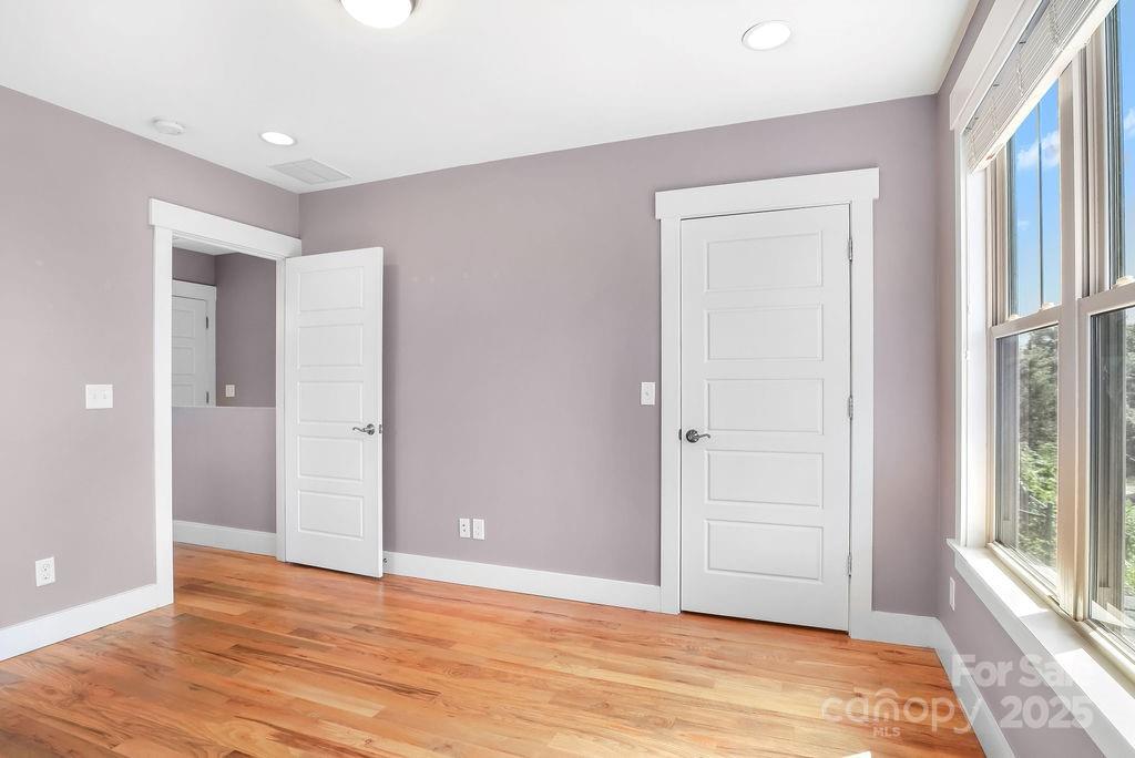 26 Mount Clare Avenue Asheville NC 28801