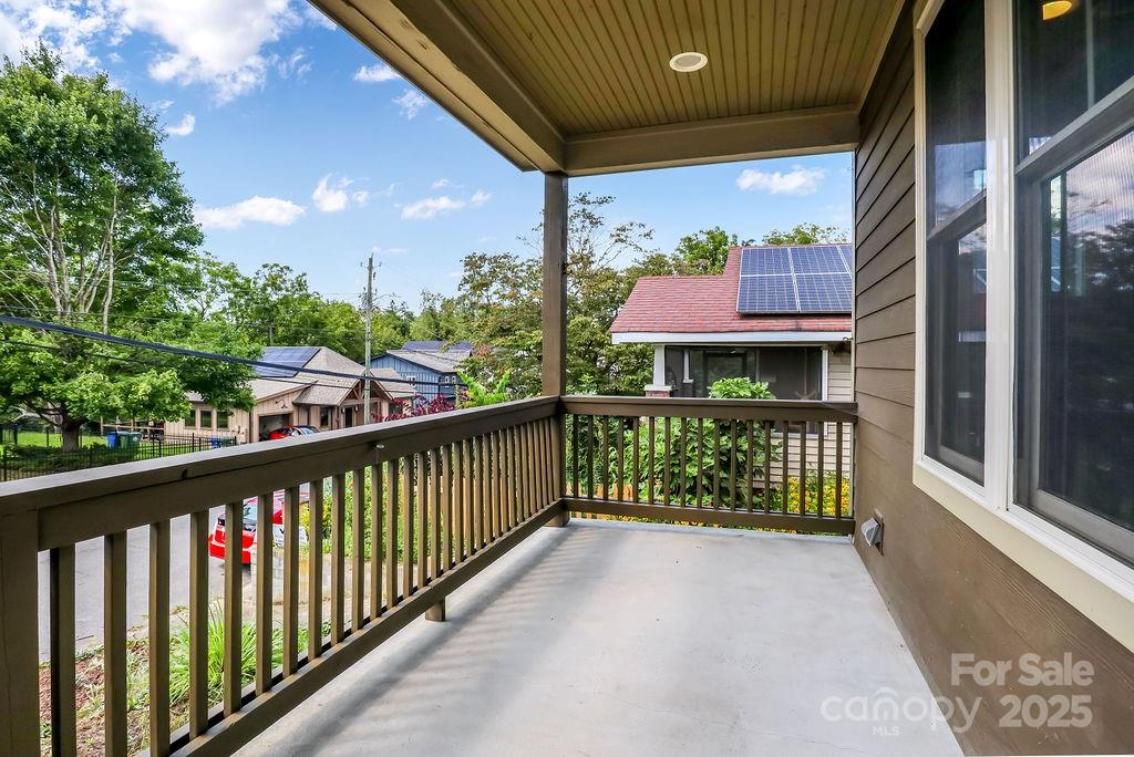 26 Mount Clare Avenue Asheville NC 28801