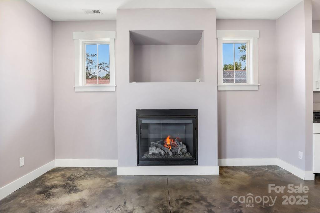 26 Mount Clare Avenue Asheville NC 28801