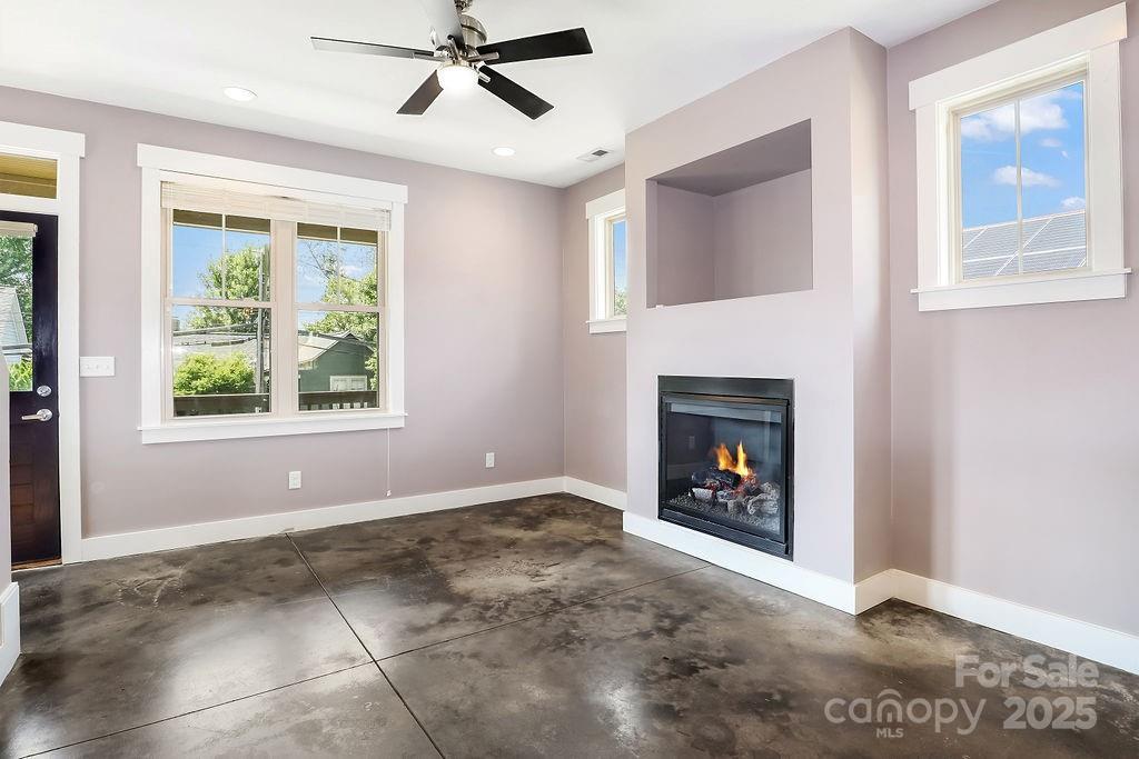 26 Mount Clare Avenue Asheville NC 28801