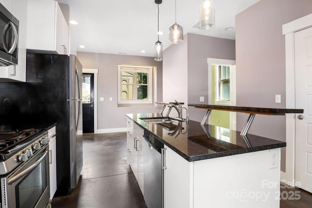 26 Mount Clare Avenue Asheville NC 28801