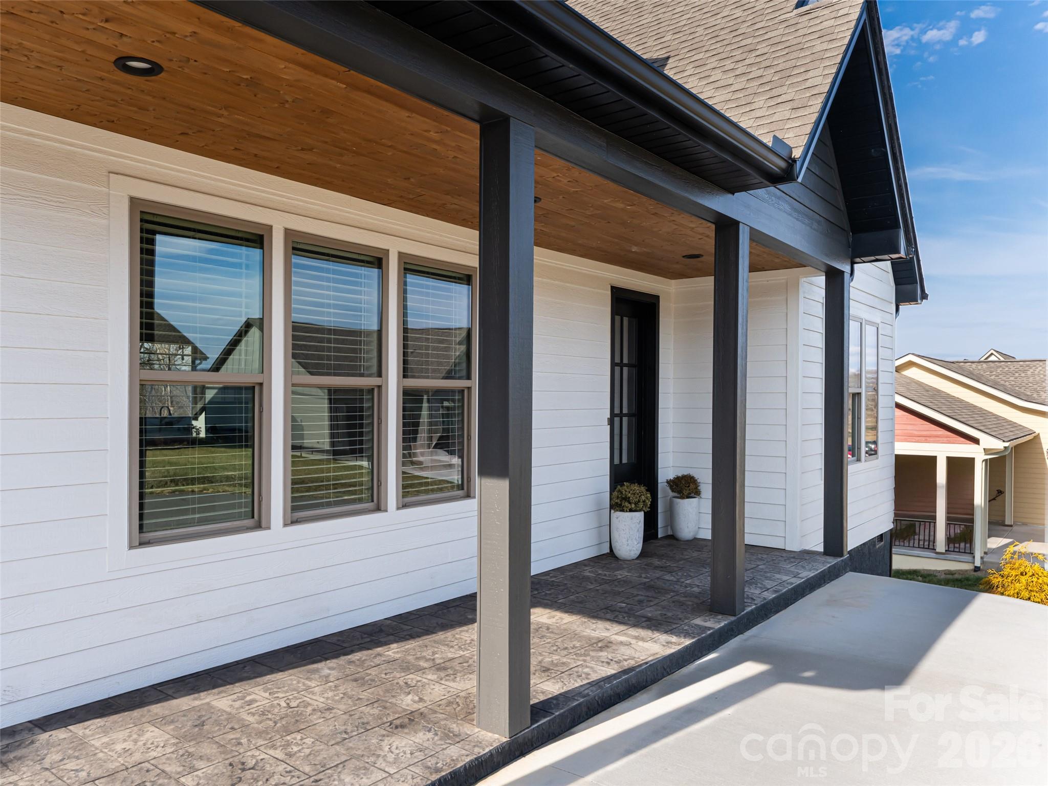 1031 Hillside Ridge Road Candler NC 28715