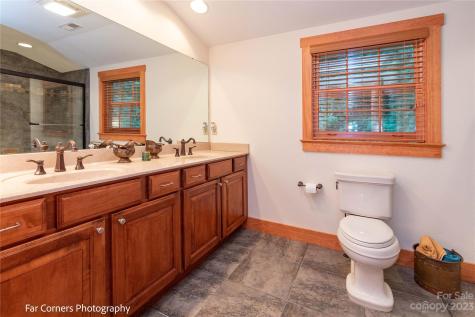 228 Chestnut Mountain Road Canton NC 28716