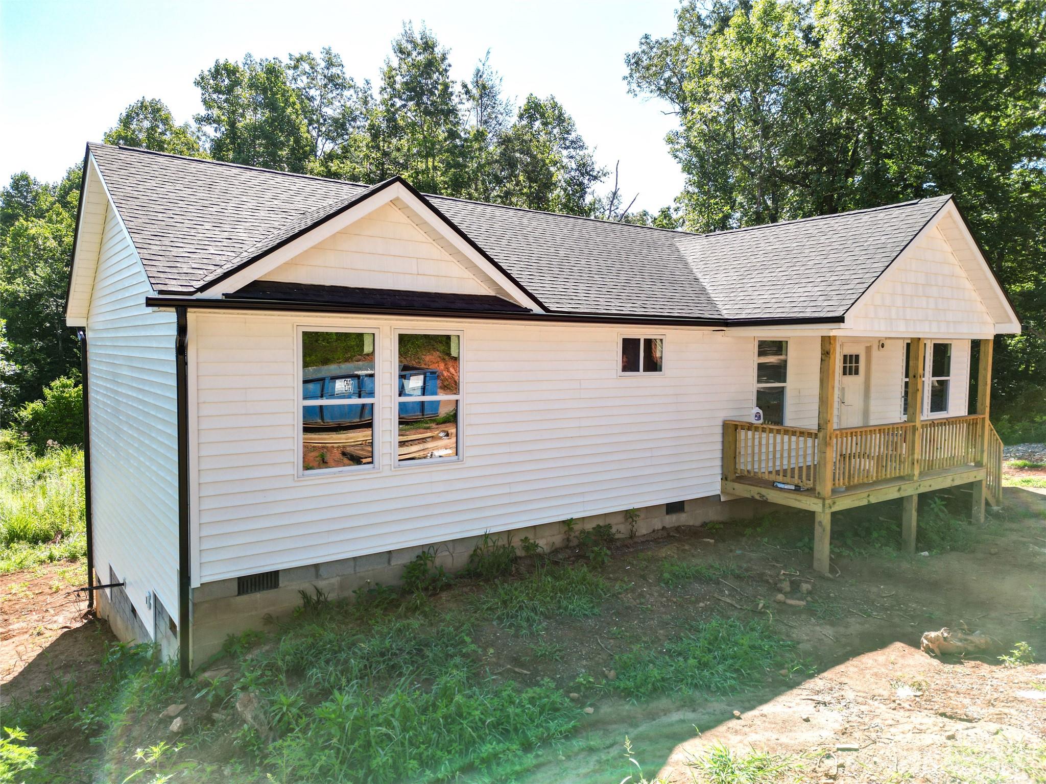 177 S Vineyard Village Drive Old Fort NC 28762