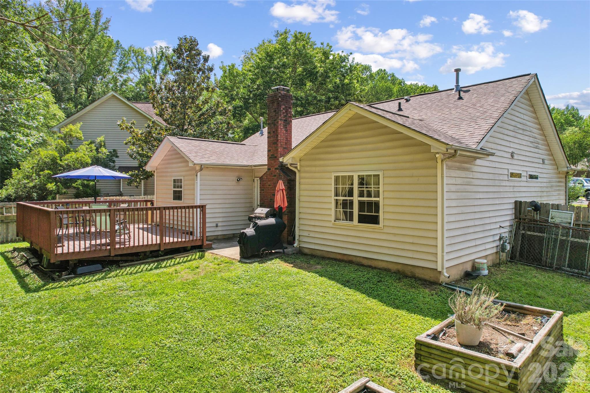 13221 Crooked Pine Court Charlotte NC 28215