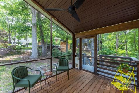 17 Digges Road Asheville NC 28805