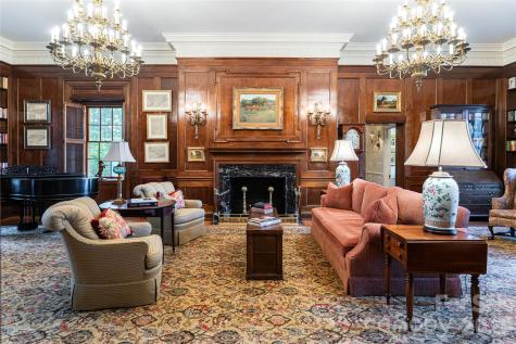 324 Vanderbilt Road Asheville NC 28803
