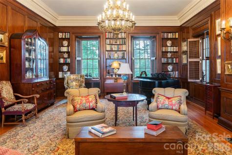 324 Vanderbilt Road Asheville NC 28803