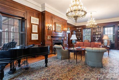 324 Vanderbilt Road Asheville NC 28803