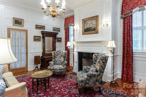 324 Vanderbilt Road Asheville NC 28803