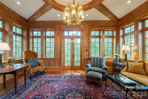 324 Vanderbilt Road Asheville NC 28803