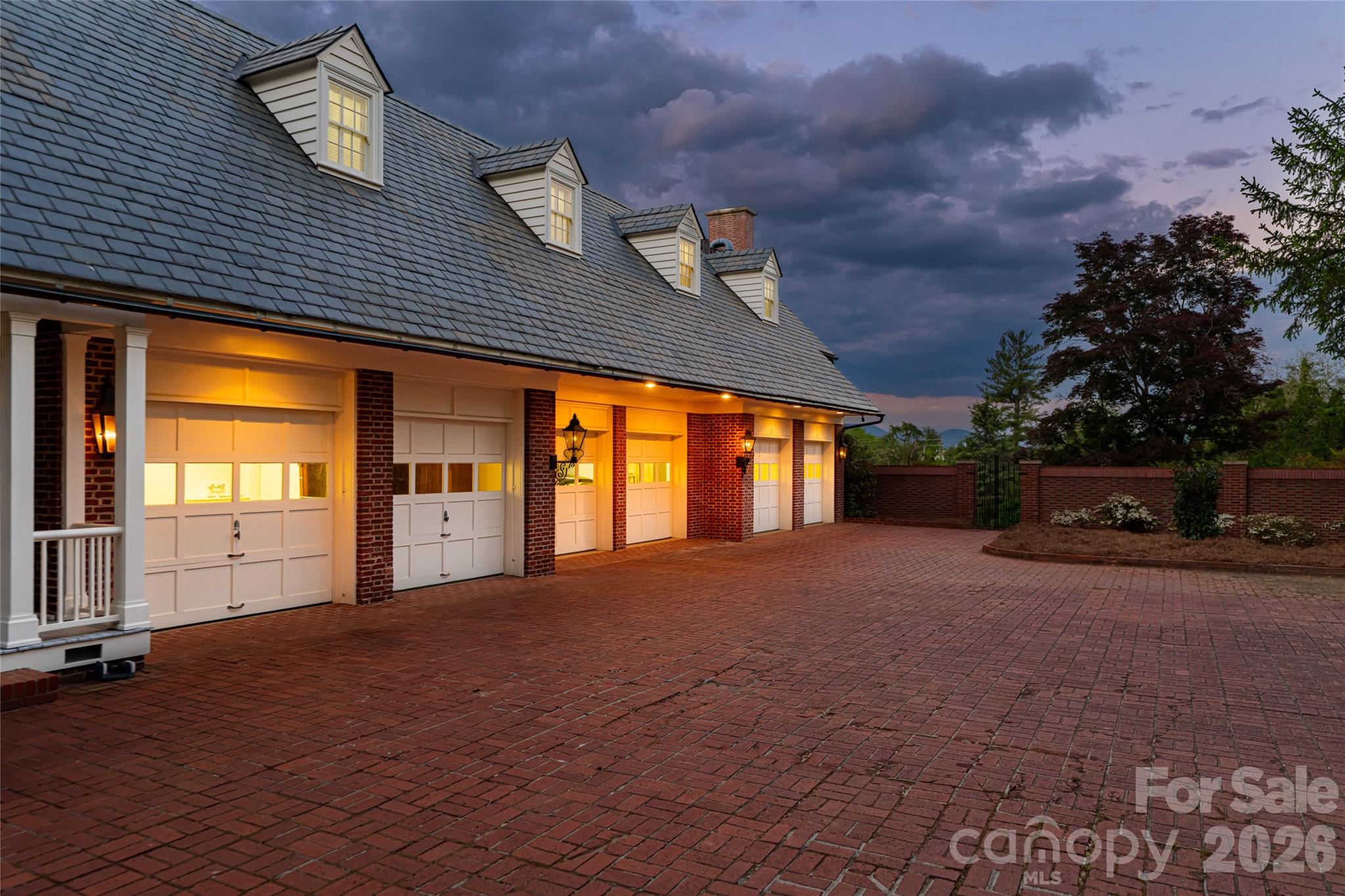 324 Vanderbilt Road Asheville NC 28803
