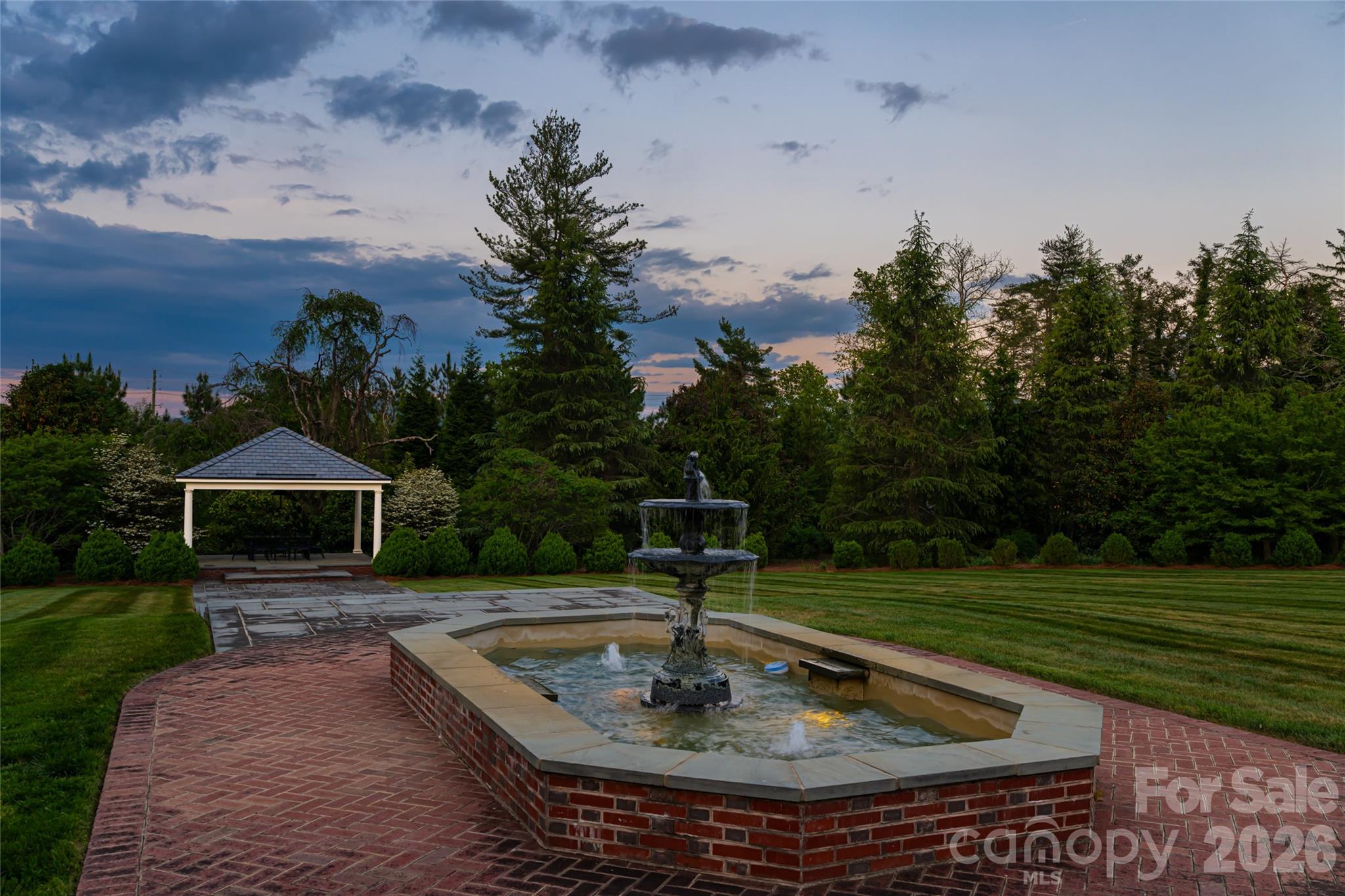 324 Vanderbilt Road Asheville NC 28803