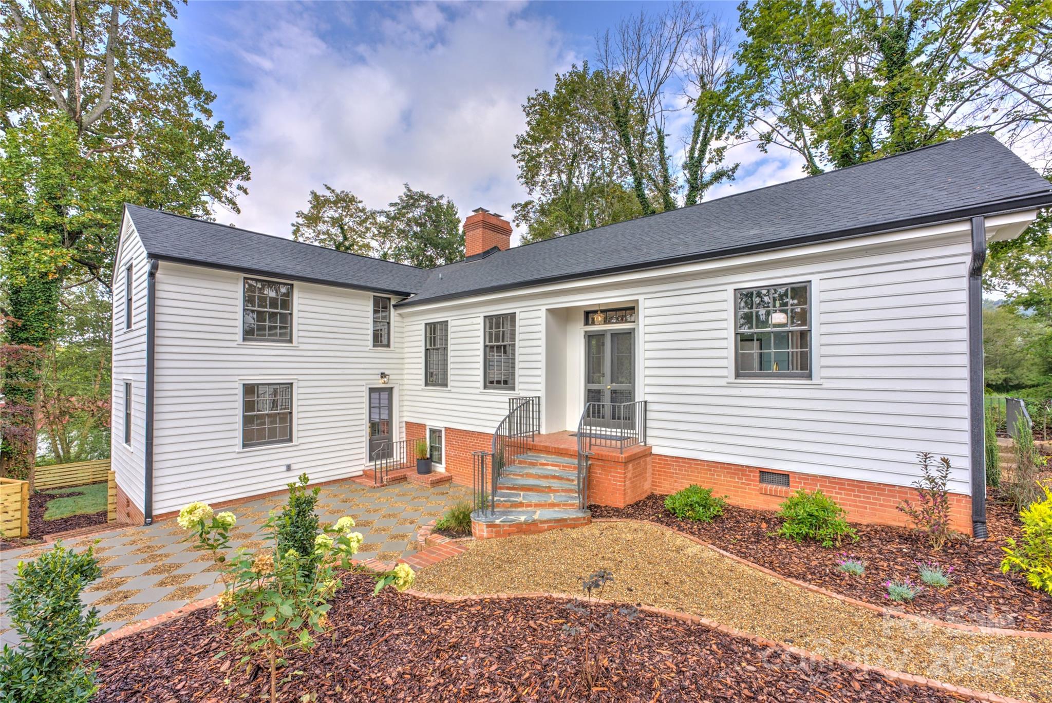 2 Baird Lane Asheville NC 28804