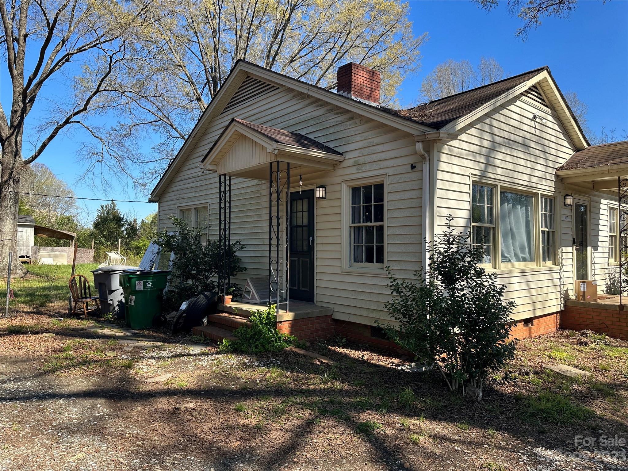 1827 Mclean Road Charlotte NC 28213