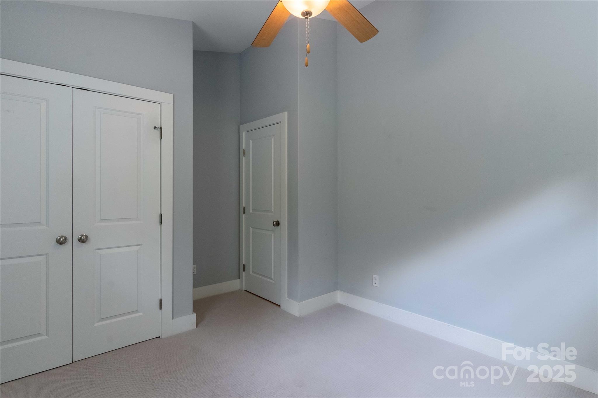 5 Koenig Way Asheville NC 28804