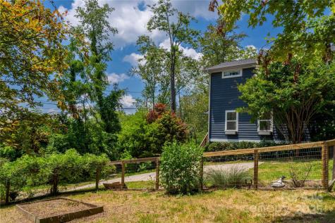 5 Koenig Way Asheville NC 28804