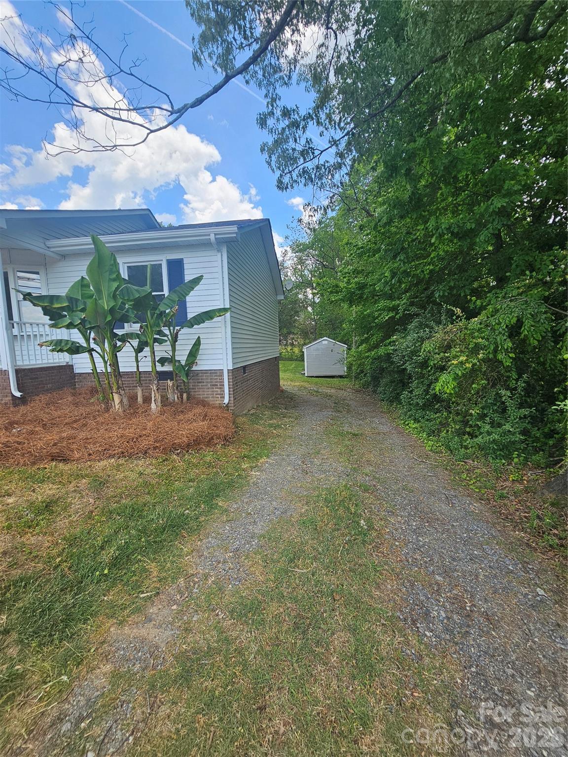 315 Maine Avenue E Bessemer City NC 28016