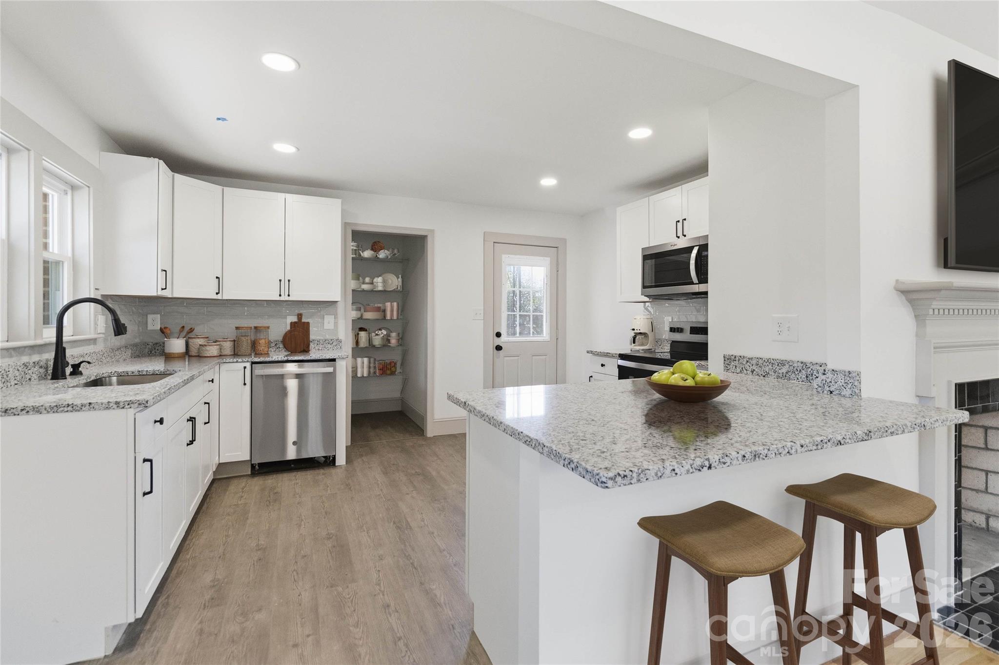 3609 Eastway Drive Charlotte NC 28205