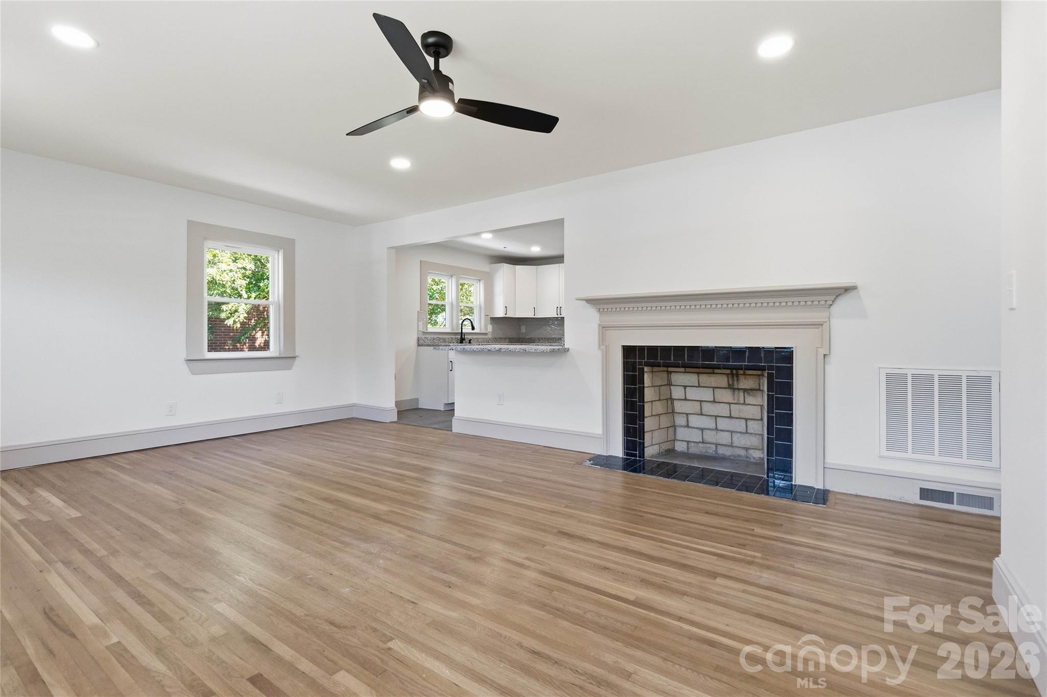 3609 Eastway Drive Charlotte NC 28205