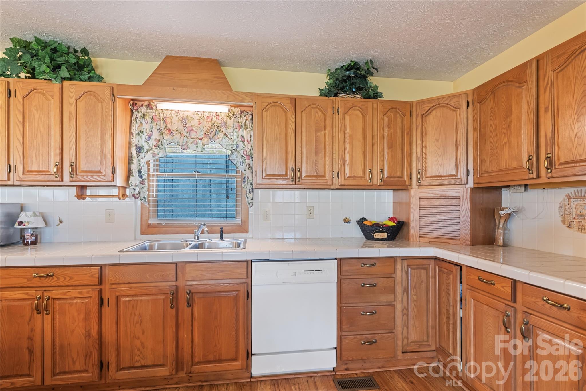 443 Cedarwood Drive Waynesville NC 28785