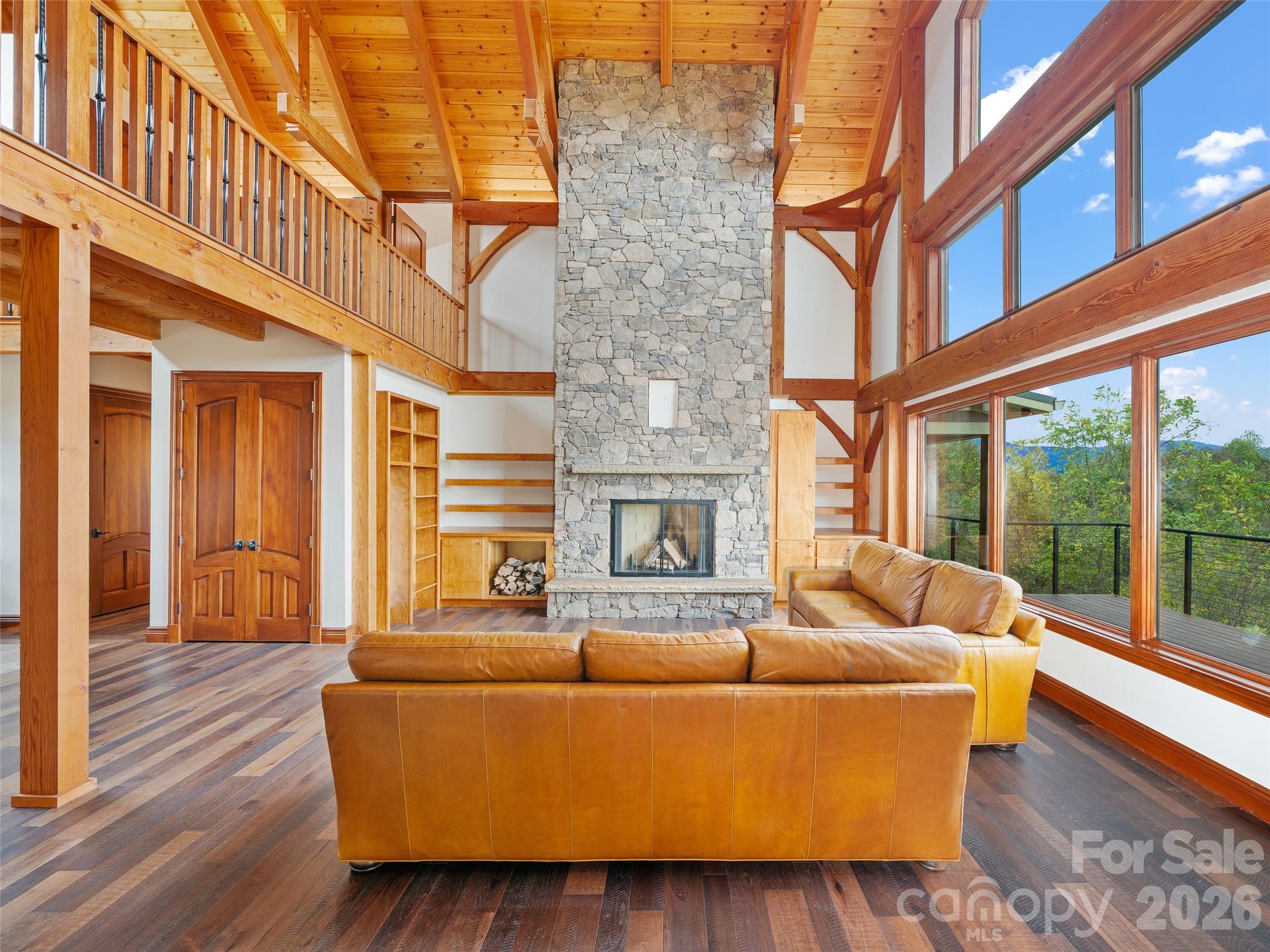 946 Ridge Road Green Mountain NC 28740