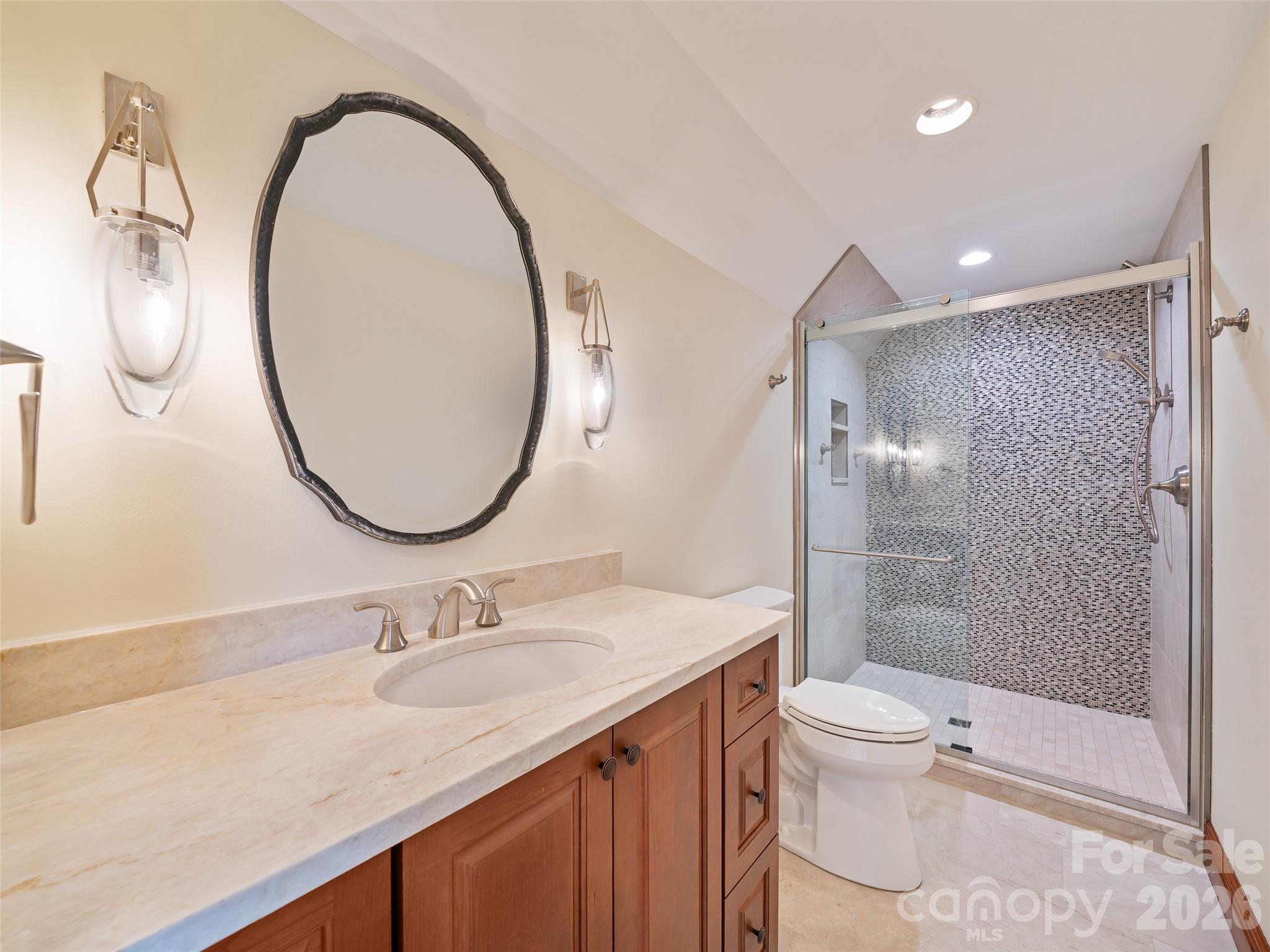 946 Ridge Road Green Mountain NC 28740