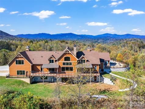 946 Ridge Road Green Mountain NC 28740