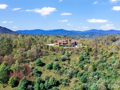 946 Ridge Road Green Mountain NC 28740
