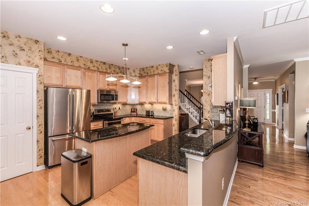 1016 Stonedown Lane Matthews NC 28104