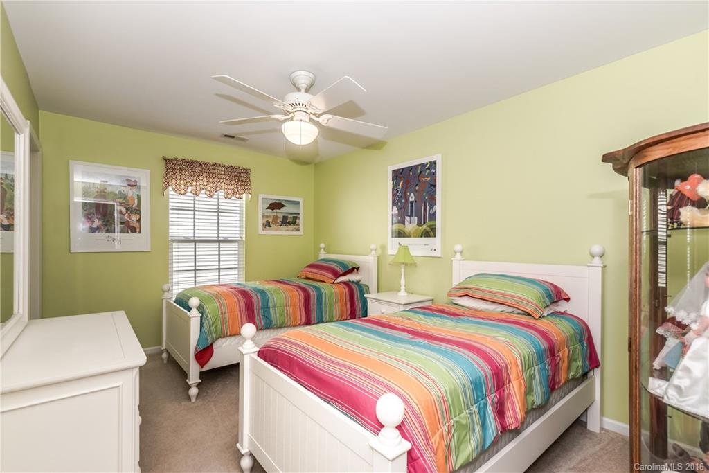 1016 Stonedown Lane Matthews NC 28104