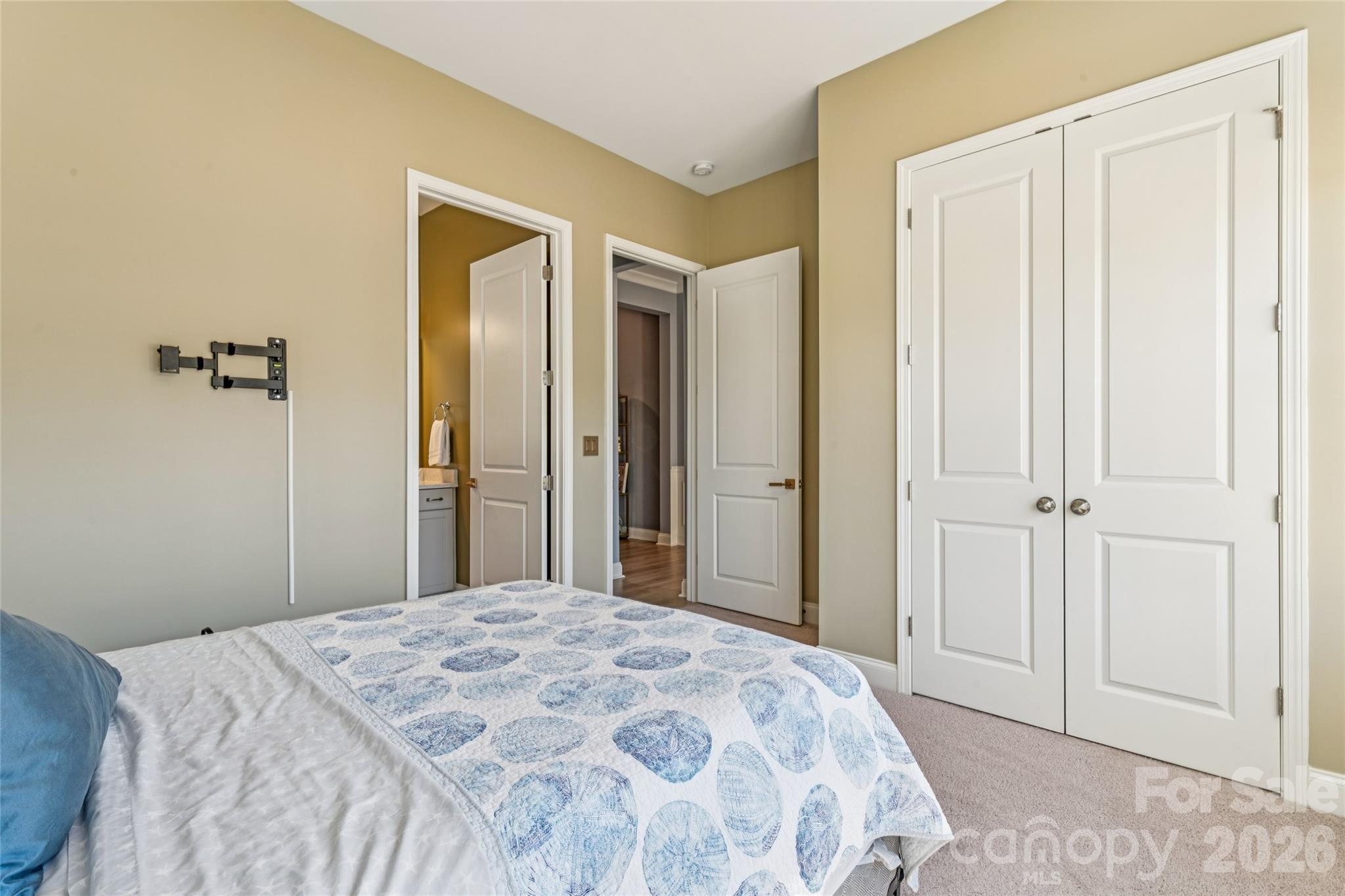 17134 Sand Bank Road Charlotte NC 28278